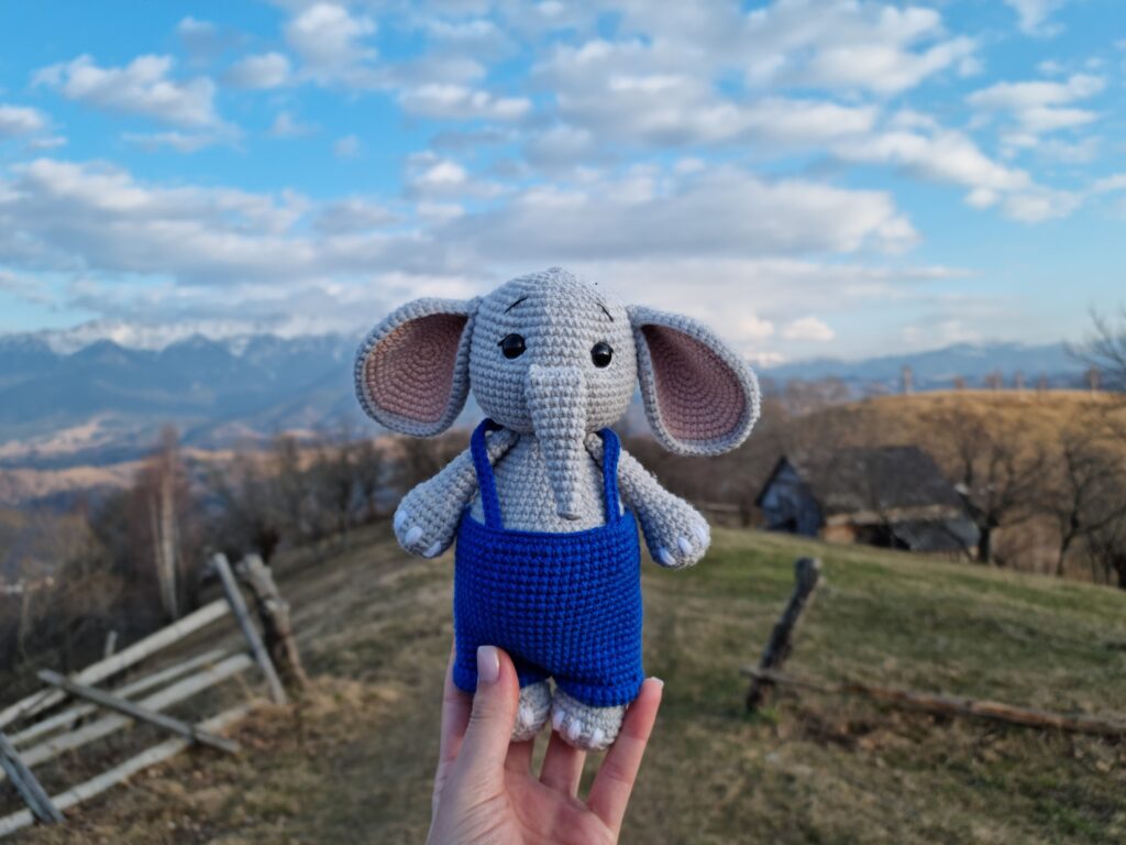 Crocheted elephant