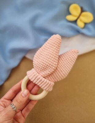 Bunny ears baby rattle crochet pattern